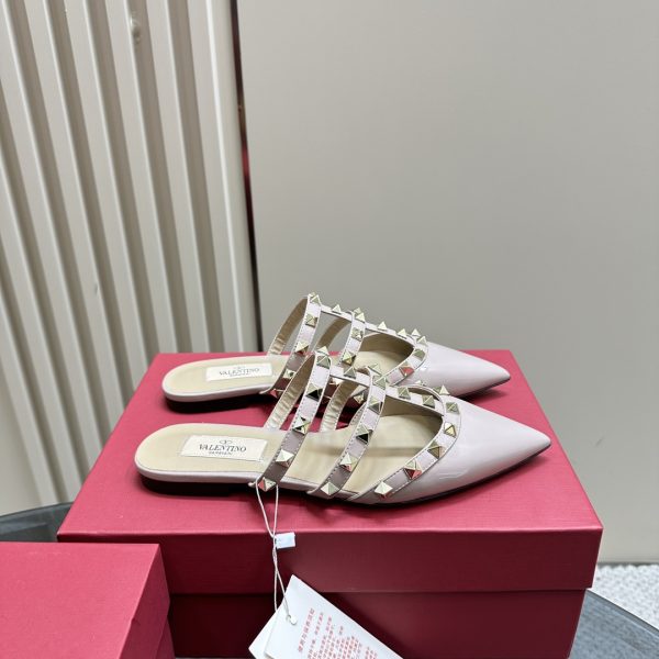 Valentino - Rockstud Patent-Leather Mule