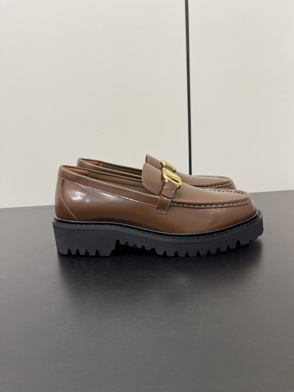 Valentino - Vlogo Signature Calfskin Loafer