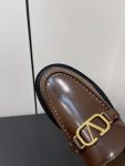 Valentino - Vlogo Signature Calfskin Loafer