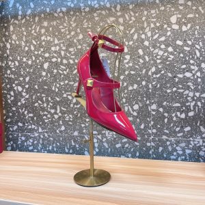 Valentino - Tiptoe Pumps
