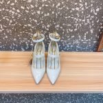 Valentino - Tiptoe Pumps