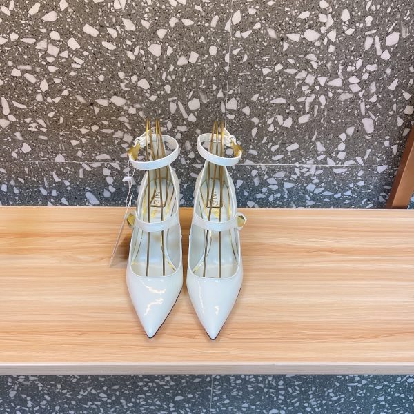 Valentino - Tiptoe Pumps