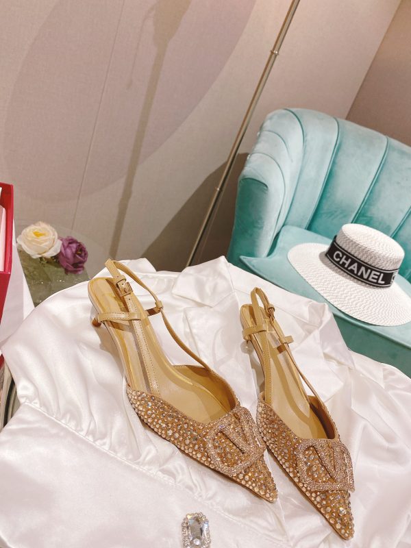 Valentino - Vlogo Signature Slingback Pumps