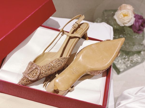 Valentino - Vlogo Signature Slingback Pumps