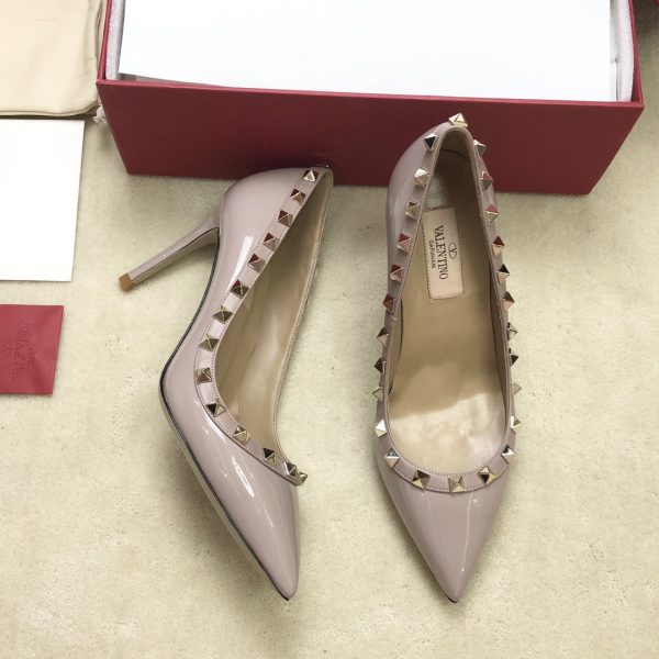 Valentino - Rockstud Pump in Patent Leather