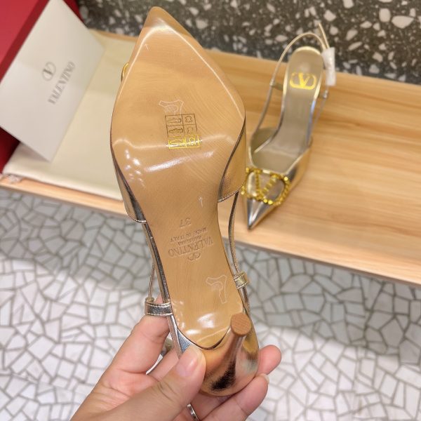 Valentino – Vlogo Signature Slingback Pumps