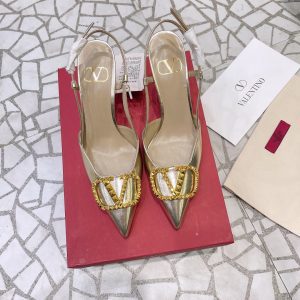 Valentino – Vlogo Signature Slingback Pumps