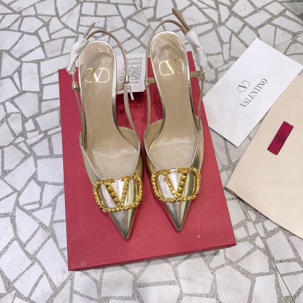 Valentino – Vlogo Signature Slingback Pumps