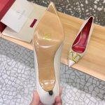 Valentino - Logo-Plaque Leather Pumps