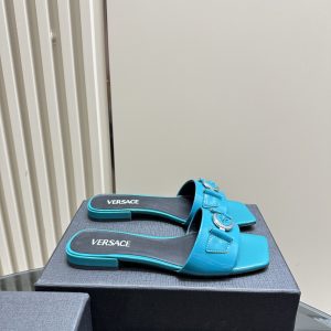 Versace - Medusa Buckle Leather Flat Sandals