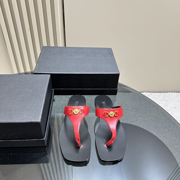 Versace - Medusa '95 Flat Sandals