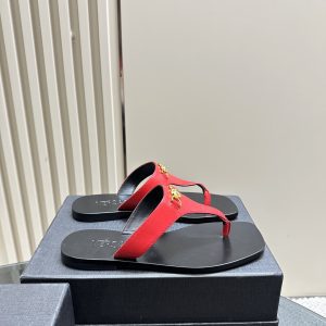 Versace - Medusa '95 Flat Sandals