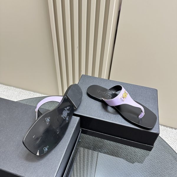 Versace - Medusa '95 Flat Sandals