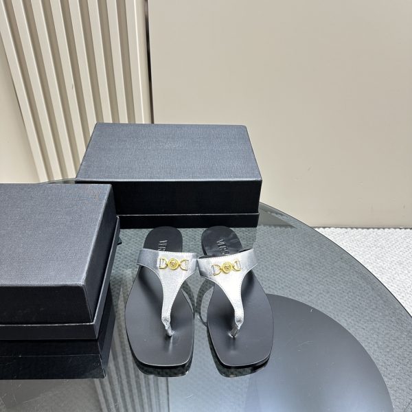 Versace - Medusa '95 Flat Sandals