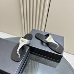 Versace - Medusa '95 Flat Sandals