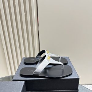 Versace - Medusa '95 Flat Sandals