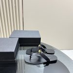 Versace - Medusa '95 Flat Sandals