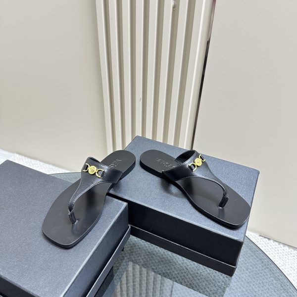 Versace - Medusa '95 Flat Sandals