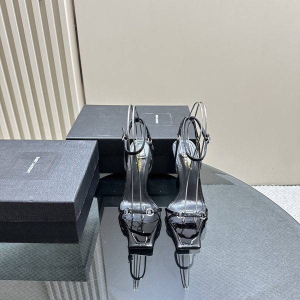 YSL - NOVA Sandals in Patent Leather