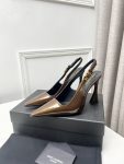 YSL - Dune Slingback Pumps in Patent Leather
