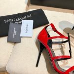 YSL - Cassandra Sandals in Patent Leather