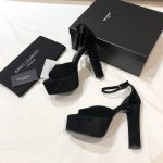 YSL - Jodie Platform Sandals in Seude