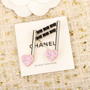 Chanel - Brooches