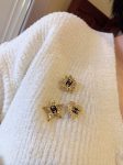 Chanel - Brooches