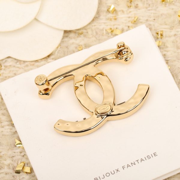Chanel - Brooches