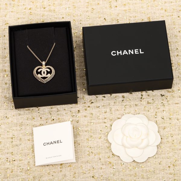 Chanel - Necklaces