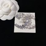 Chanel - Brooches