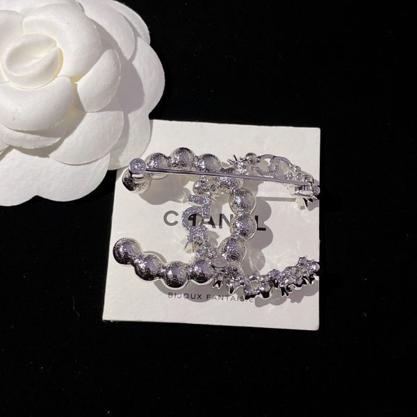 Chanel - Brooches