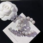 Chanel - Brooches