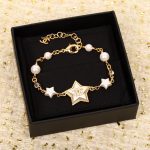 Chanel - Bracelets