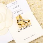 Chanel - Brooches