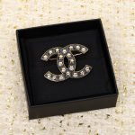 Chanel - Brooches