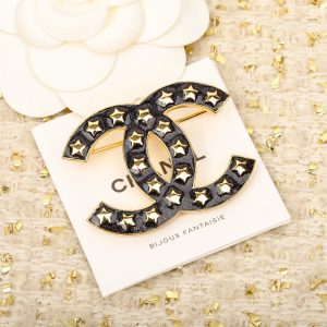 Chanel - Brooches