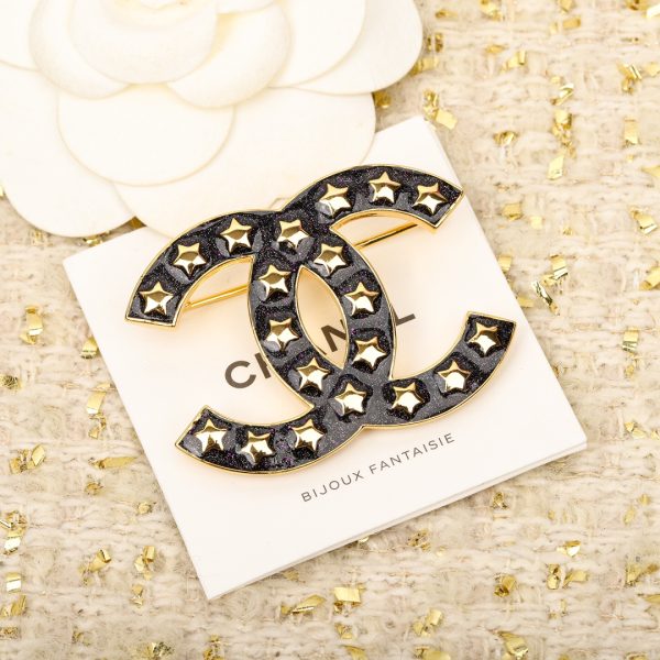 Chanel - Brooches