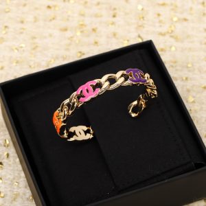 Chanel - Bracelets