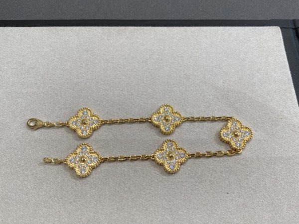 Van Cleef & Arpels - Bracelets