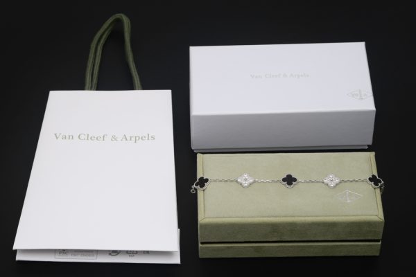 Van Cleef & Arpels - Bracelets