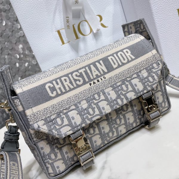 Dior – Small Diorcamp Bag