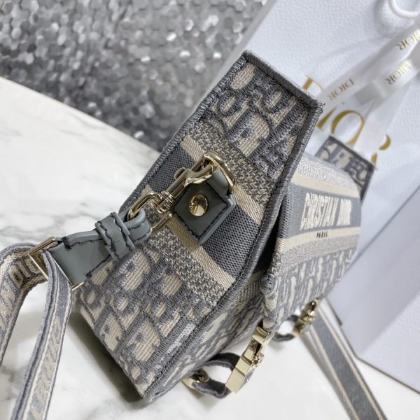 Dior – Small Diorcamp Bag