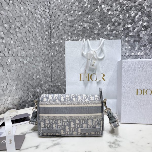 Dior – Small Diorcamp Bag