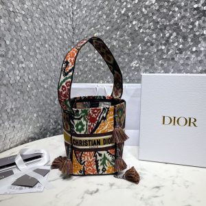 Dior - Paisley Embroidery D-Bucket Bag in Multicolor Canvas