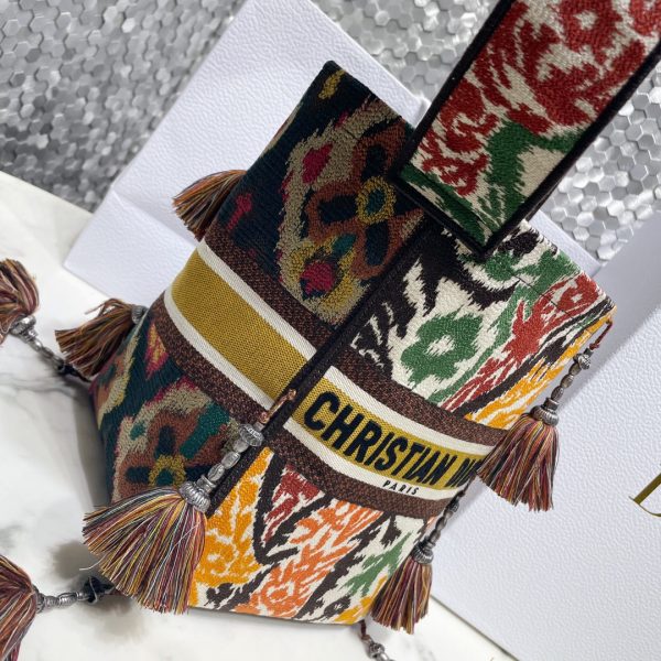 Dior - Paisley Embroidery D-Bucket Bag in Multicolor Canvas