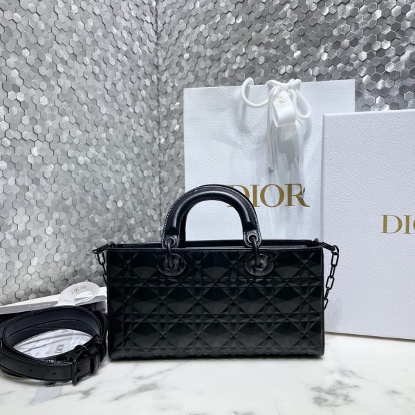 Dior - Medium Lady D-Joy Bag