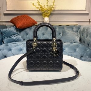 Dior - Medium Lady Dior Bag