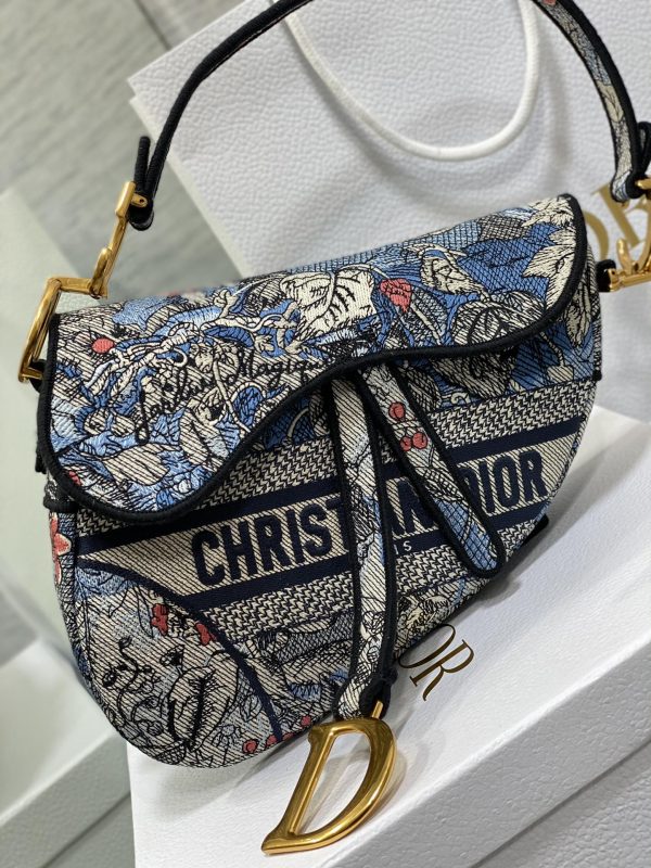 Dior - Saddle Bag