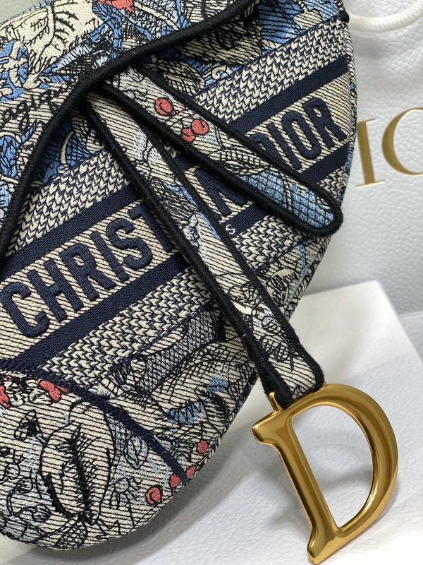 Dior - Saddle Bag